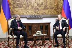 Putin, Armenian PM discuss regional security