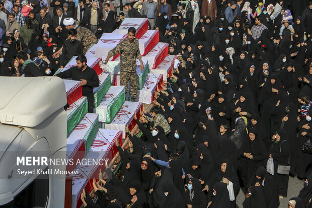 شهدایی که تا پای جان برای ایران ایستادند/مردم اهواز قدرشناس شهدا 
