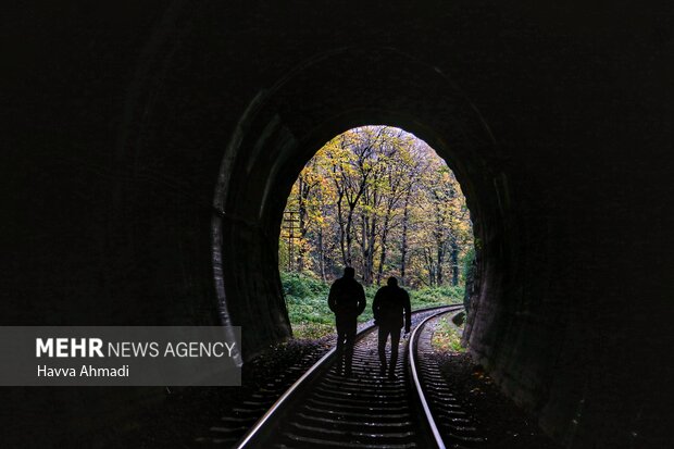 ریل گردی؛ پاییز راه آهن شمال در شیرگاه