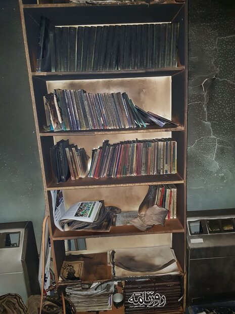 دفتر بسیج دانشجویی دانشگاه شریف در آتش سوخت