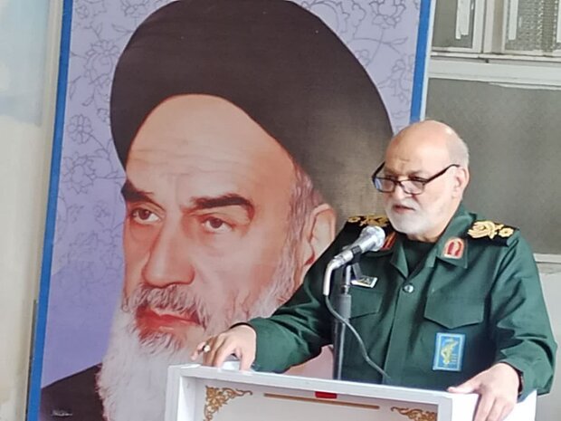 دشمن همچنان بدنبال پروژه کشته سازی است دشمن همچنان بدنبال پروژه کشته سازی است
