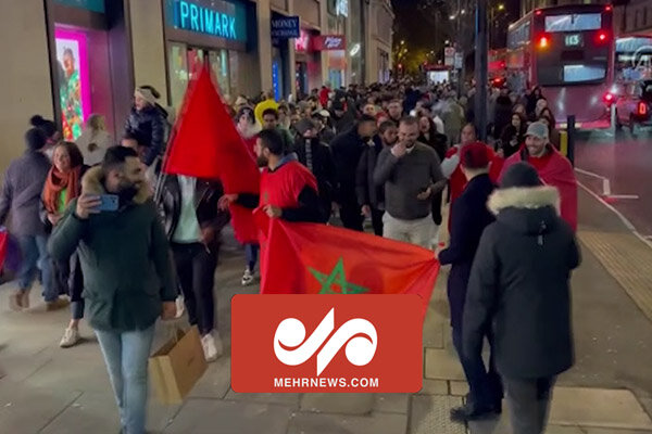 شادی طرفداران تیم ملی فوتبال مراکش در ژنو و لندن 