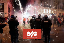 تنش شبانه در پاریس؛ درگیری هواداران فوتبال و پلیس فرانسه