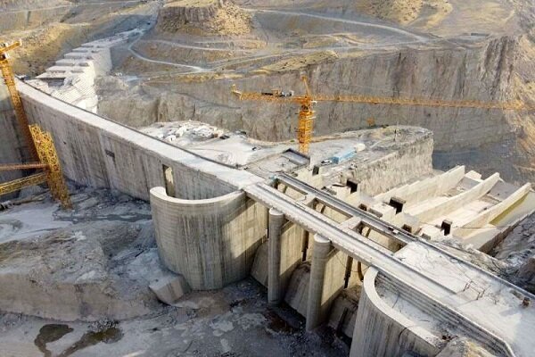 تکمیل بزرگترین سد غلتکی خاورمیانه/«چم شیر» به ایستگاه افتتاح رسید