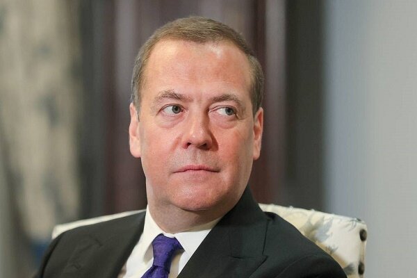 West pushing Russia toward World War III, Medvedev warns