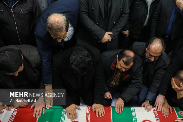 Funeral ceremony of Iran's former road minister
