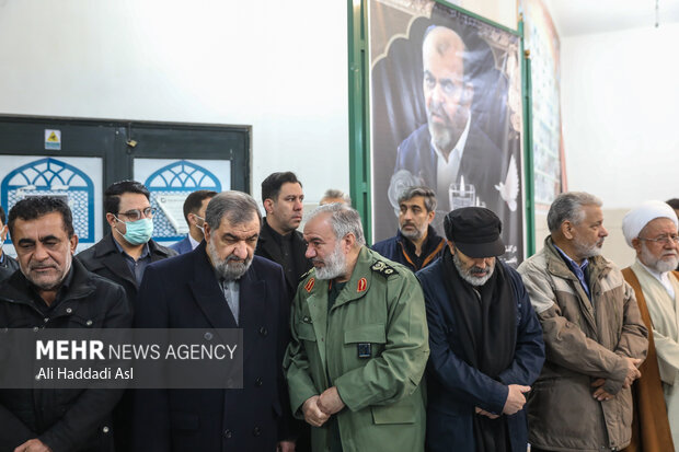 مراسم یادبود سردار رستم قاسمی برگزار شد