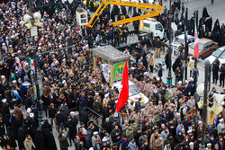 قم میں "شہید حسن مختار زادہ" کی تشییع و تدفین، ہزاروں افراد کی شرکت