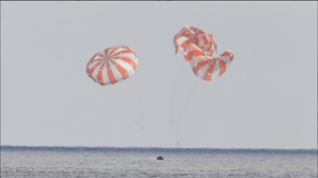 ماموریت آرتمیس یک با بازگشت اوریون به زمین پایان یافت