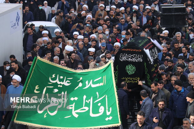 مراسم تشییع پیکر «آیت الله معصومی لاری» در کرمانشاه