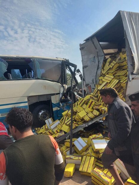 Several Iranian pilgrims injured in bus accident in Iraq