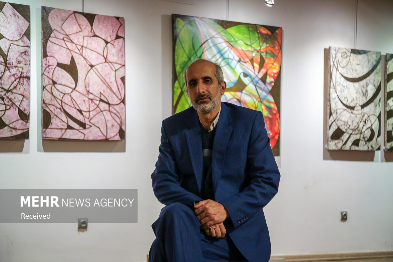 ادای احترام نقاش مشهدی به شهدای شاهچراغ/ هنری که زبان مظلومان شد