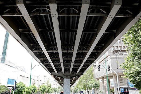 پل حافظ تهران فاقد کارآمدی ترافیکی/آخرین وضعیت پل‌های موقت