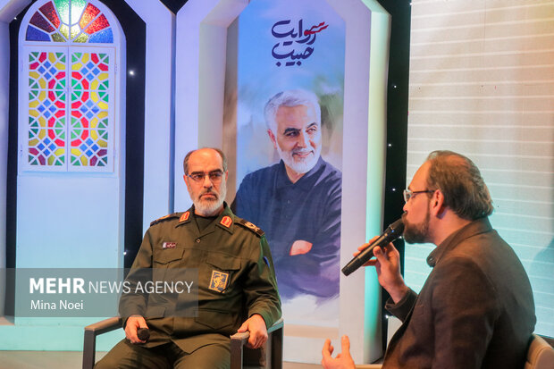 ویژگی های قهرمانان ملی ایران باید به نسل جدید انقلاب تبیین شود