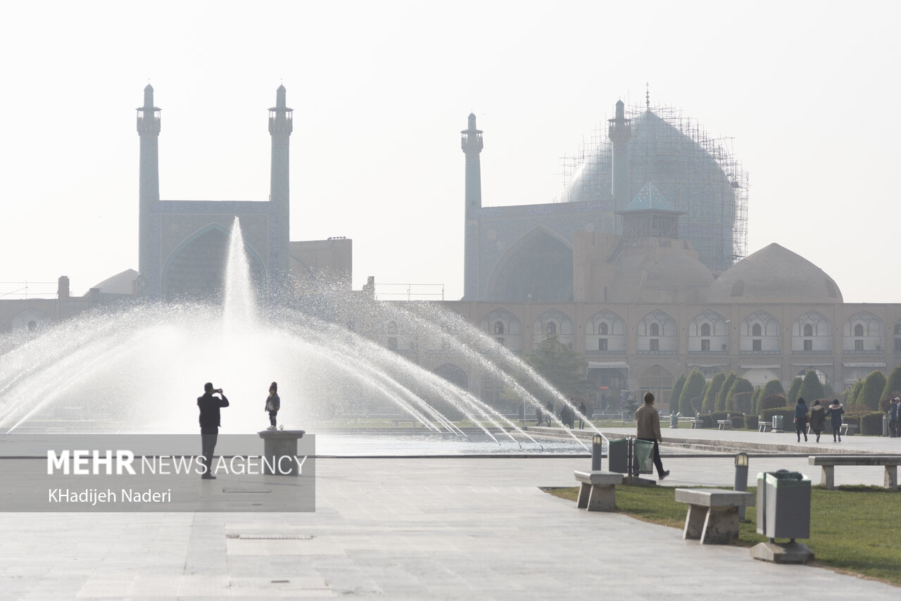 هوای اصفهان برای سومین روز پیاپی برای عموم شهروندان ناسالم است