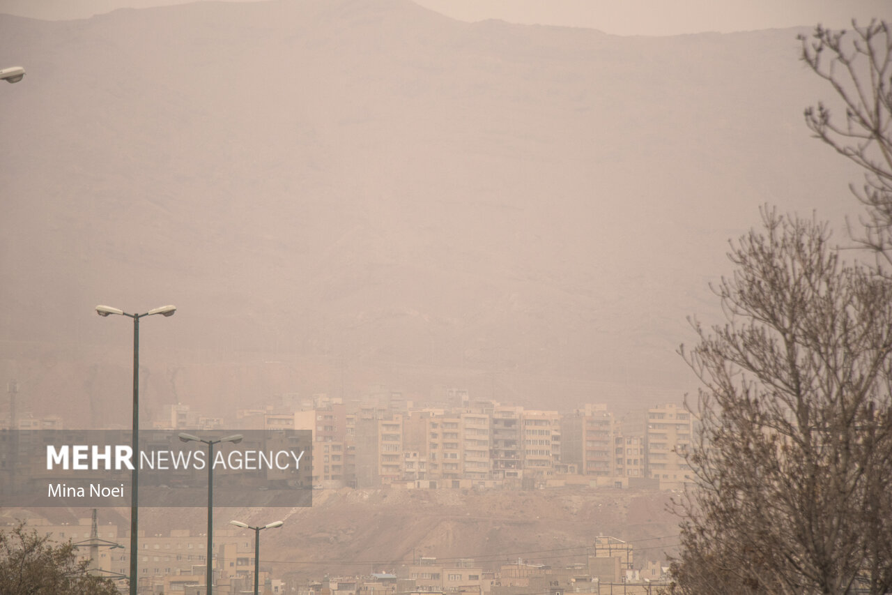کیفیت هوای کرمانشاه امسال ۲۵ روز در وضعیت هشدار قرار گرفت