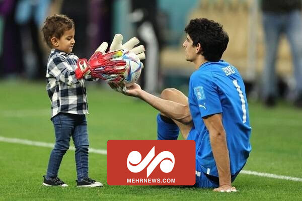 همبازی شدن یاسین بونو دروازه‌بان کرواسی با پسرش در قطر