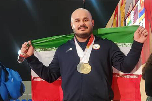 اولین مدال مجموع به وزنه‌برداری ایران رسید/ «دهدار» نقره‌ای شد 