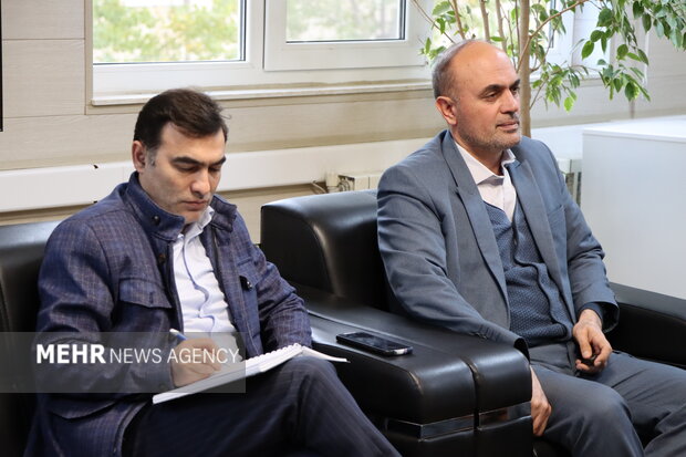 مسئولان برای مبارزه جدی با فساد و مفاسد وارد عمل شوند