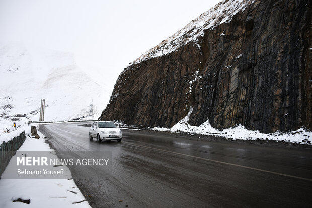 زیبایی جاده چالوس در اواخر پاییز