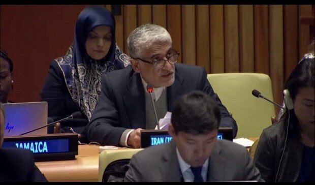 میخواهند ایران را به انزوا بکشند