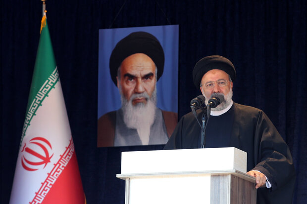 Enemies to be defeated with resistance of Iranian people