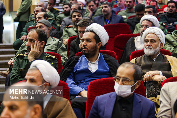 همایش کشوری هفته پژوهش با حضور سردار سلامی