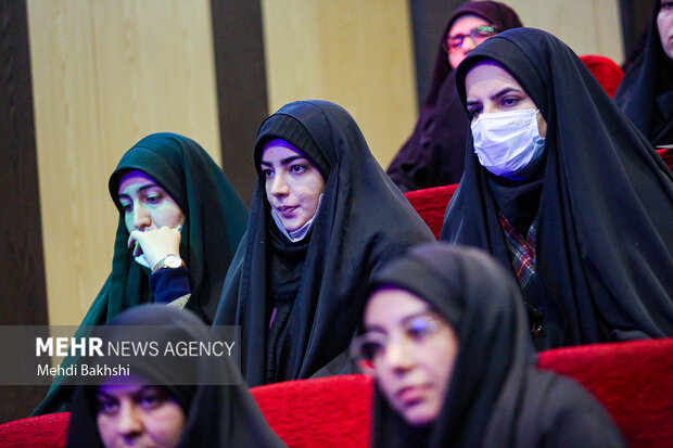 همایش کشوری هفته پژوهش با حضور سردار سلامی