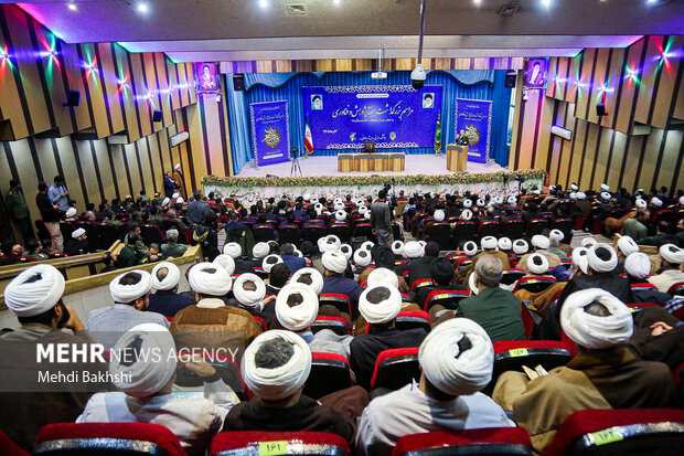 همایش کشوری هفته پژوهش با حضور سردار سلامی