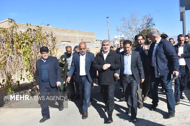 مشکلات بیمارستان ۳۸ تختخوابی حکیم بهابادی بهاباد یزد بررسی شد