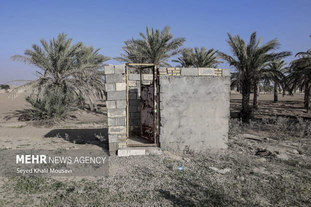 تچیه یکی از روستاهای توابع شهرستان امیدیه واقع در خوزستان است که چندین دهه خالی از سکنه و متروکه شده.