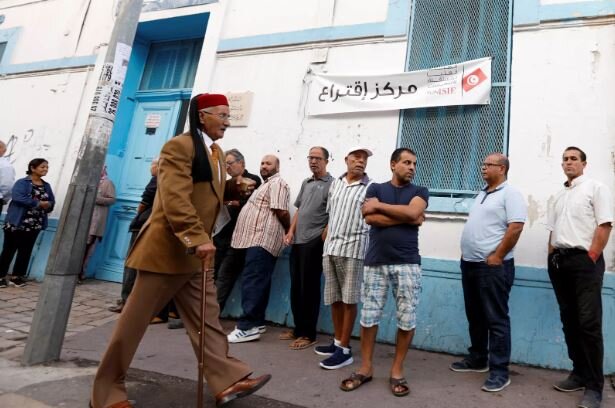 آغاز انتخابات پارلمانی تونس در میان تحریم گسترده احزاب سیاسی