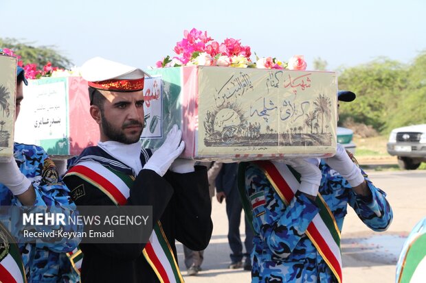 پیچیدن شمیم عطر شهدا در هیرکان/ قاصدکهای بهشتی به گلستان رسیدند