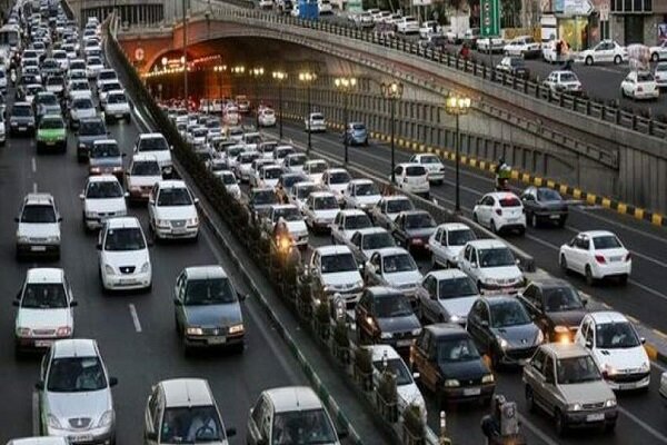 نبود پارکینگ در هسته مرکزی شهرارومیه عامل افزایش ترافیک 