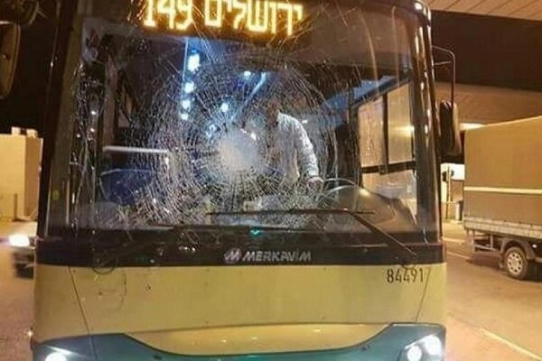 تیراندازی به سمت اتوبوس صهیونیست ها در کرانه باختری