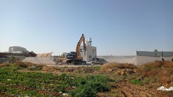۲۲ مورد ساخت و ساز غیرمجاز در احمد آباد مستوفی تخریب شد