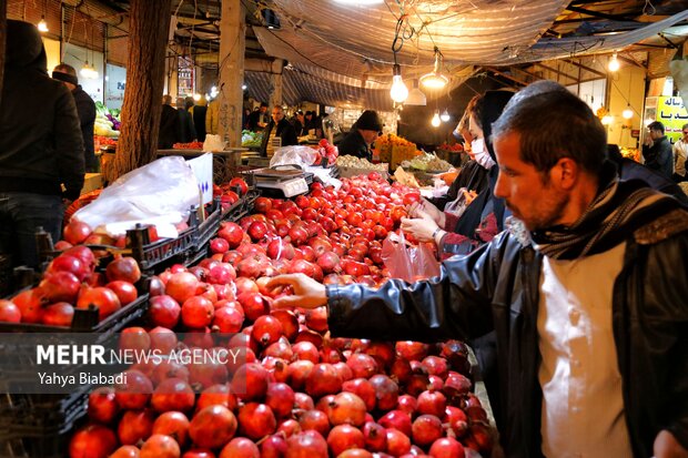 رونق بازار شب یلدا در کرمانشاه