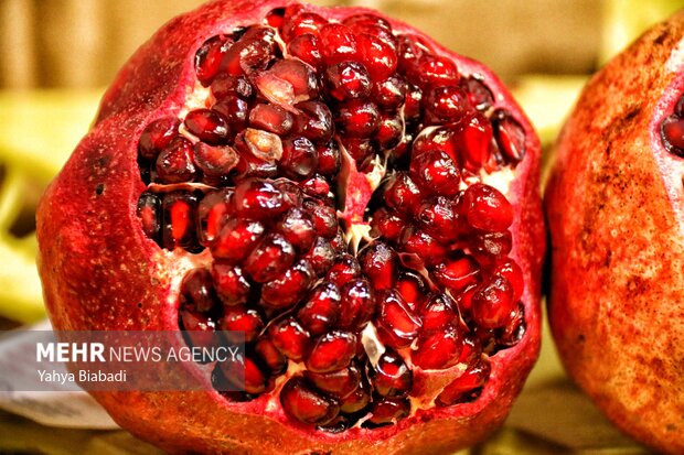 رونق بازار شب یلدا در کرمانشاه