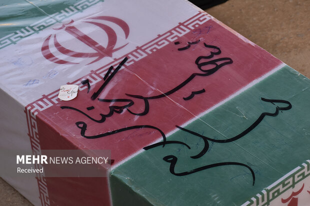 تشییع آلالهها از مشهدالرضا تا مشهدالشهدا/ شهید گمنام سلام!