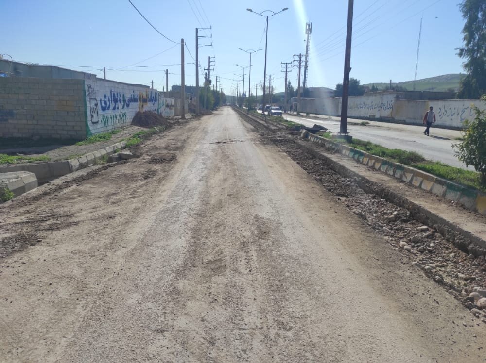 حفاری های شهر دهدشت رها شده است/ وصله بر معابر عمومی