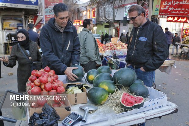 بازار شب یلدا خرم آباد