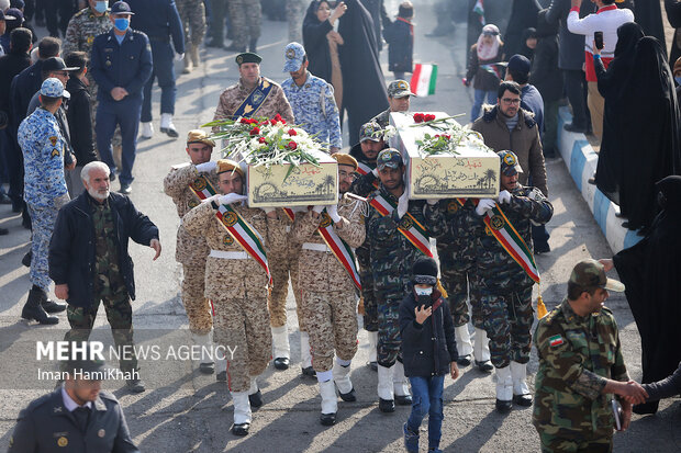 مراسم استقبال از شش شهید گمنام در همدان