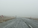 محورهای مرکز، جنوب و غرب اصفهان لغزنده است/ محدودیت تردد کامیون در جاده خور