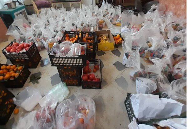۳۰۰ بسته حمایتی میان نیازمندان حاشیه شهر مشهد توزیع شد
