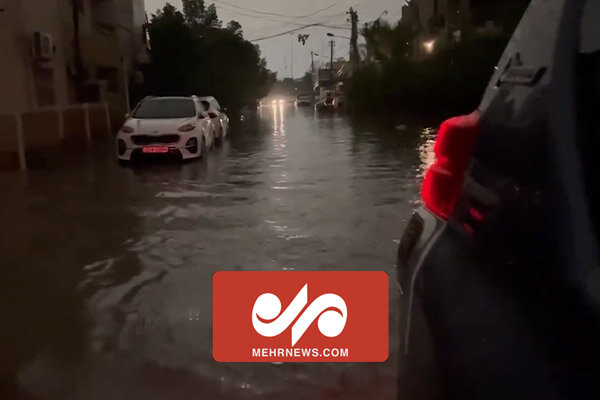 تصاویری از آبگرفتگی شدید معابر و خیابانها در بغداد 