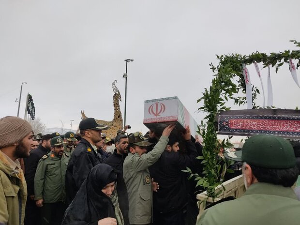 مراسم استقبال از شهدای گمنام در زنجان برگزار شد