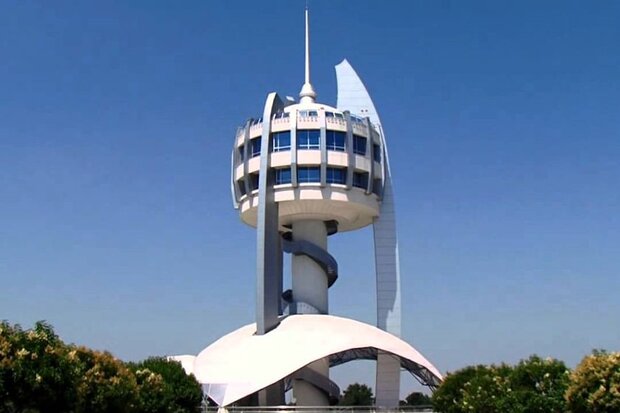 برج همیشه خاموش گرگان/ پروژه غیرکارشناسی که خاک می خورد