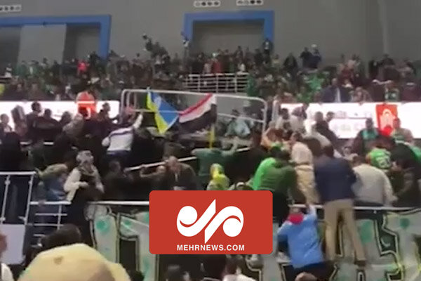 ریزش جایگاه تماشاگران یک ورزشگاه در مصر 