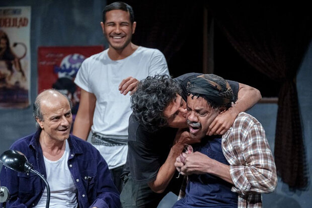 وقتی موسیقی جزئی از صحنه میشود/ در حال و هوای جنگ خرمشهر