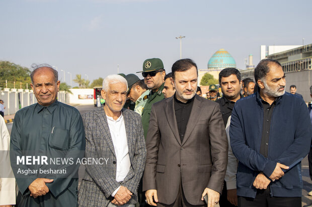 Funeral for 5 unidentified martyrs in Qeshm